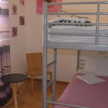 Villa Sleeps 10