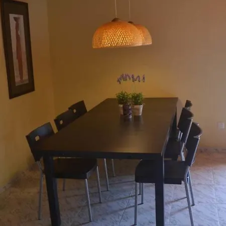 Sleeps 10 Villa *