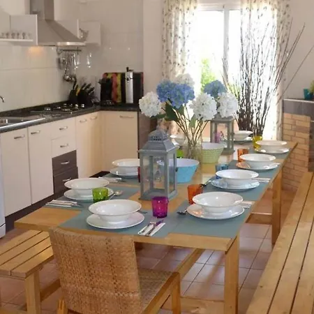 Sleeps 10 Villa